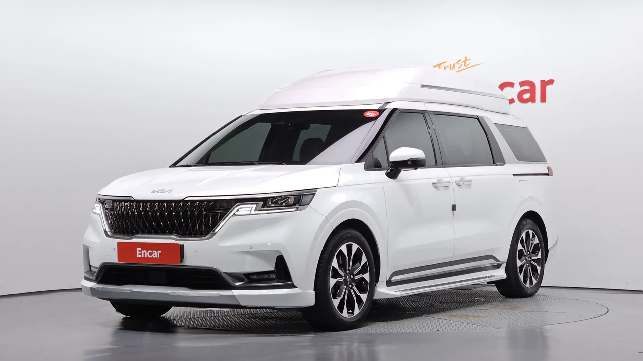 2022 Kia Carnival Diesel 9-Seater Hi-Limousine