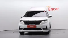 2022 Kia Carnival Diesel 9-Seater Hi-Limousine — фото 3