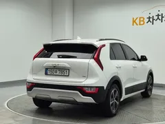 2022 Kia Niro Prestige — фото 3