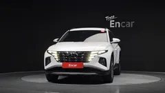 2023 Hyundai Tucson Inspiration 2WD, белый — фото 3
