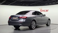 2023 Mercedes-Benz E-Class E350 4MATIC Exclusive — фото 2