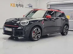 2023 Mini Countryman JCW Launch Pack — фото 1