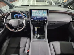 2024 Toyota Alphard 2.5 HEV Executive AWD, чёрный — фото 15