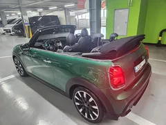 2022 Mini Cooper Convertible Classic, зелёный — фото 4
