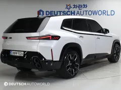 2023 BMW XM 4.4, белый — фото 3