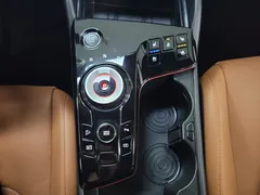 2023 Kia Sportage Signature 2WD — фото 16