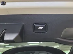 2023 Kia Sportage Signature 2WD — фото 20