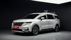 2023 Kia Carnival Diesel 9-Seater Prestige — фото 1