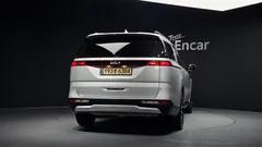 2023 Kia Carnival Diesel 9-Seater Prestige — фото 4