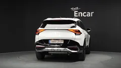 2023 Kia Sportage Signature 2WD — фото 4
