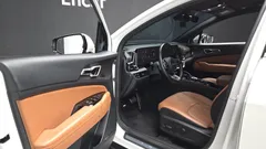 2023 Kia Sportage Signature 2WD — фото 10