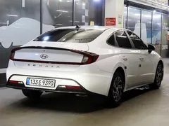 2022 Hyundai Sonata Modern — фото 2