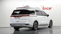 2023 Kia Carnival Gasoline 7-Seater Hi-Limousine — фото 2