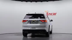 2023 ChevroletGMDaewoo Traverse 3.6 AWD Hi Country — фото 4