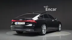 2021 Audi A7 45 TDI Quattro Premium, чёрный — фото 2