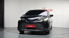 2022 Toyota Sienna 2.5 Hybrid 2WD, чёрный — фото 3