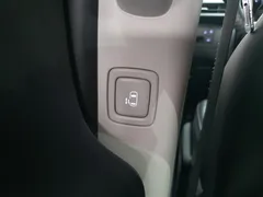 2024 Hyundai Staria L3.5 Tourer 11-Seater — фото 10