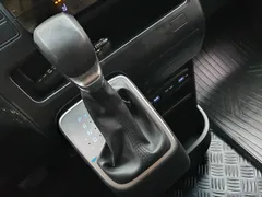 2024 Hyundai Staria L3.5 Tourer 11-Seater — фото 15