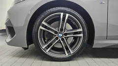 2022 BMW 2-Series 220i M Sports — фото 5