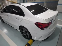 2022 Mercedes-Benz A-Class AMG A35 4MATIC Sedan — фото 2