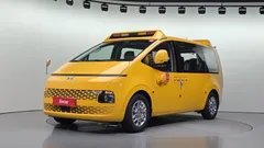 2023 Hyundai Staria L3.5  Kinder Safety Car — фото 1
