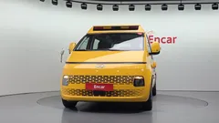 2023 Hyundai Staria L3.5  Kinder Safety Car — фото 3