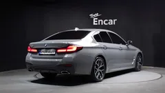 2022 BMW 5-Series 530i xDrive M Sport Package — фото 2