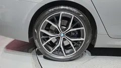 2022 BMW 5-Series 530i xDrive M Sport Package — фото 5