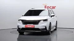 2023 Kia Carnival Diesel 7-Seater Signature — фото 3