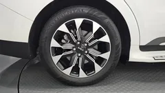 2023 Kia Carnival Diesel 7-Seater Signature — фото 5