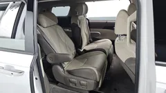 2023 Kia Carnival Diesel 7-Seater Signature — фото 11