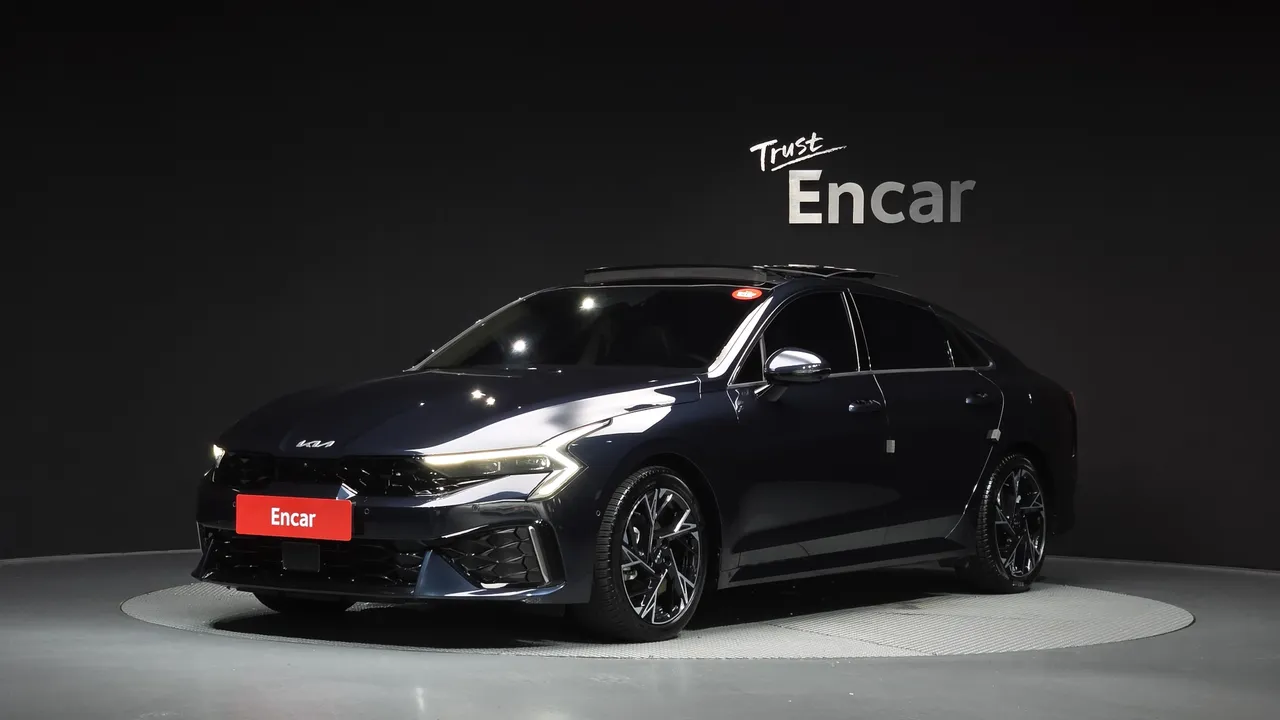 2024 Kia K5 Signature