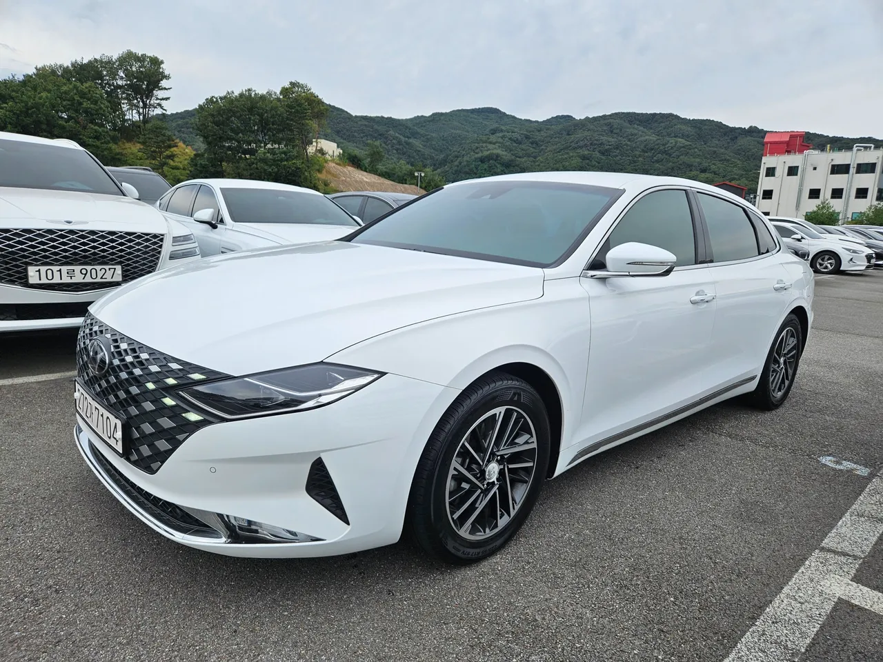 2023 Hyundai Grandeur 3.0 LPi Rent Car