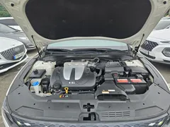 2023 Hyundai Grandeur 3.0 LPi Rent Car — фото 6
