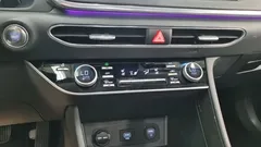 2023 Hyundai Sonata 2.0 — фото 18