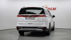 2023 Kia Carnival Gasoline 7-Seater Signature — фото 4