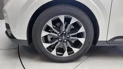 2023 Kia Carnival Gasoline 7-Seater Signature — фото 5