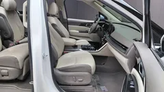 2023 Kia Carnival Gasoline 7-Seater Signature — фото 10