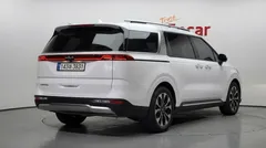 2023 Kia Carnival Diesel 9-Seater Signature — фото 2