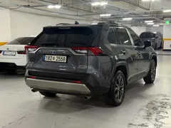 2022 Toyota RAV4 2.5 4WD Hybrid, серый — фото 4