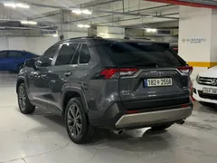 2022 Toyota RAV4 2.5 4WD Hybrid, серый — фото 6