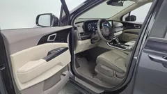 2023 Kia Carnival Diesel 9-Seater Prestige — фото 10