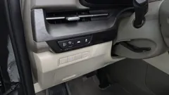 2023 Kia Carnival Diesel 9-Seater Prestige — фото 19