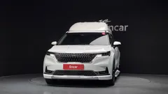 2023 Kia Carnival Gasoline 7-Seater Hi-Limousine — фото 3