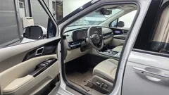 2023 Kia Carnival Gasoline 7-Seater Hi-Limousine — фото 10