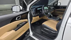 2023 Kia Carnival Diesel 9-Seater Prestige — фото 10