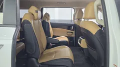 2023 Kia Carnival Diesel 9-Seater Prestige — фото 16