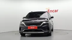 2023 Kia Carnival Gasoline 7-Seater Signature — фото 3