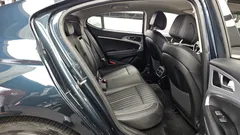 2022 Genesis G70 Gasoline 2.0T 4WD — фото 16