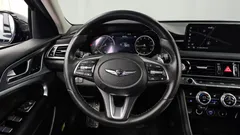 2022 Genesis G70 Gasoline 2.0T 4WD — фото 17